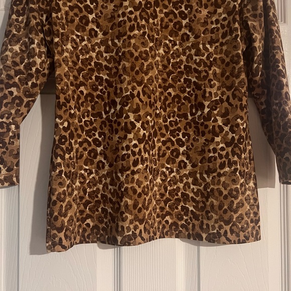 J. McLaughlin Catalina cloth brown leopard print signature t-shirt tee medium - Picture 11 of 13